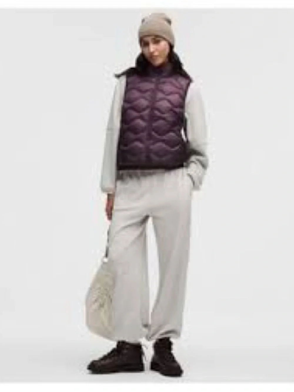 Lululemon Featherweight 900-Down-Fill Quilted Vest in Black Plum